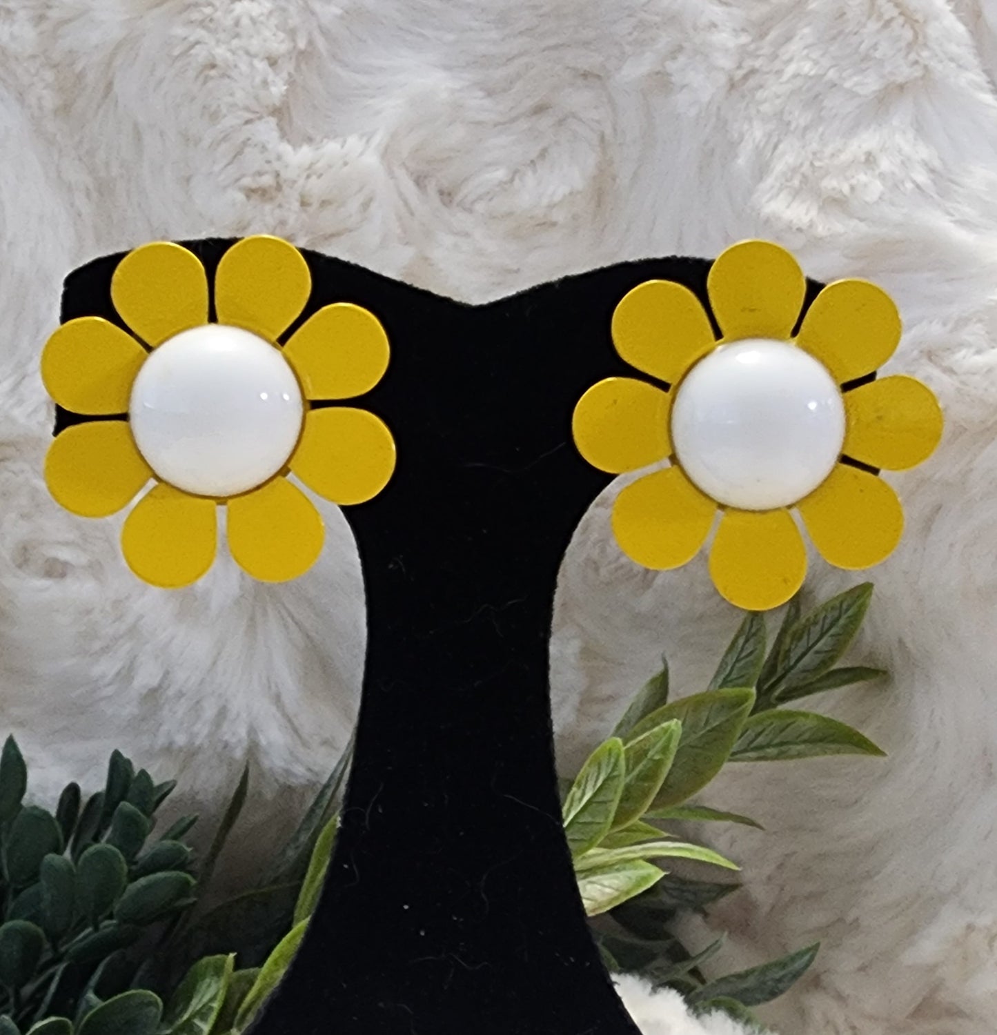 Vintage Yellow Flower Earrings