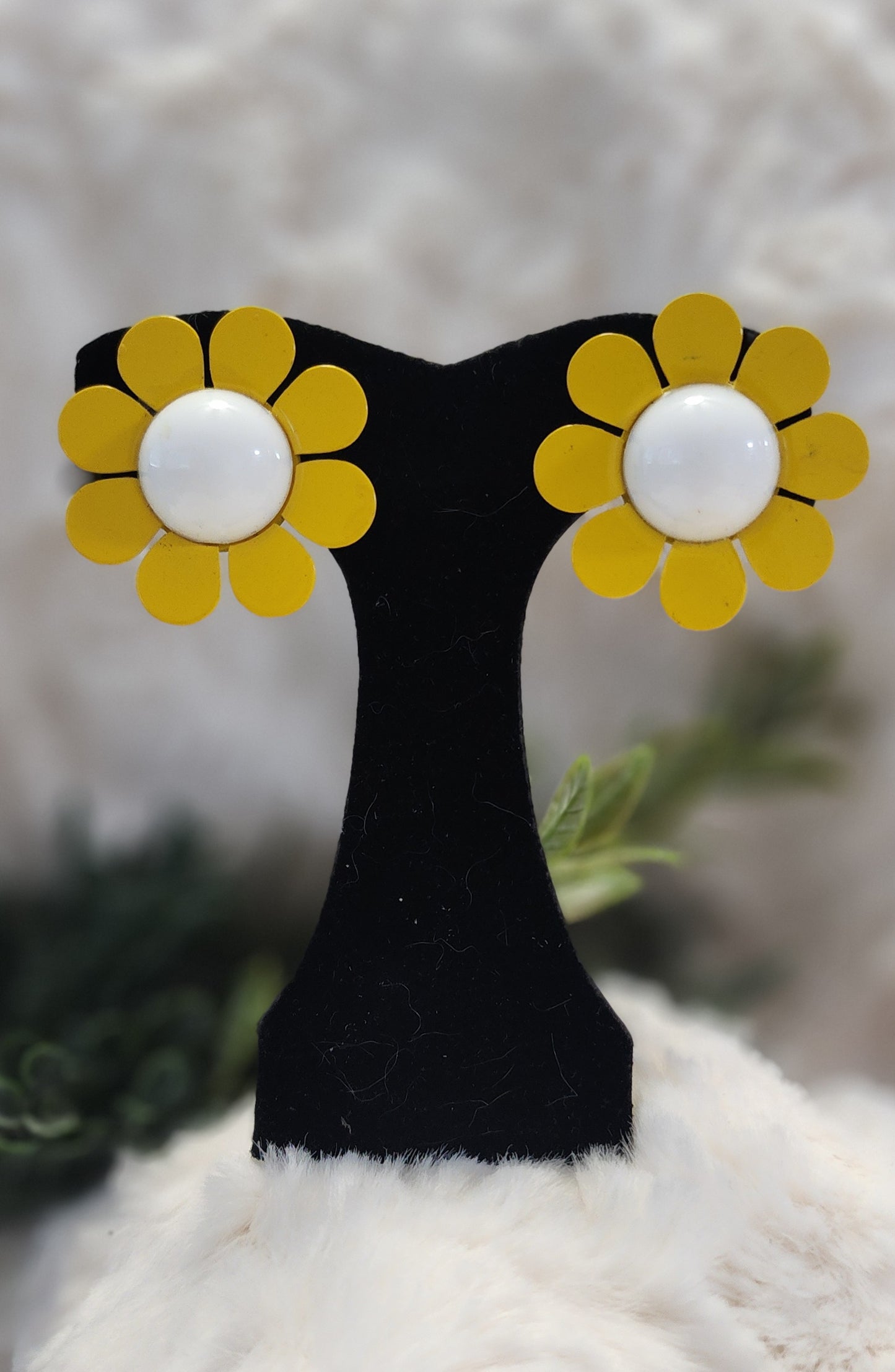 Vintage Yellow Flower Earrings