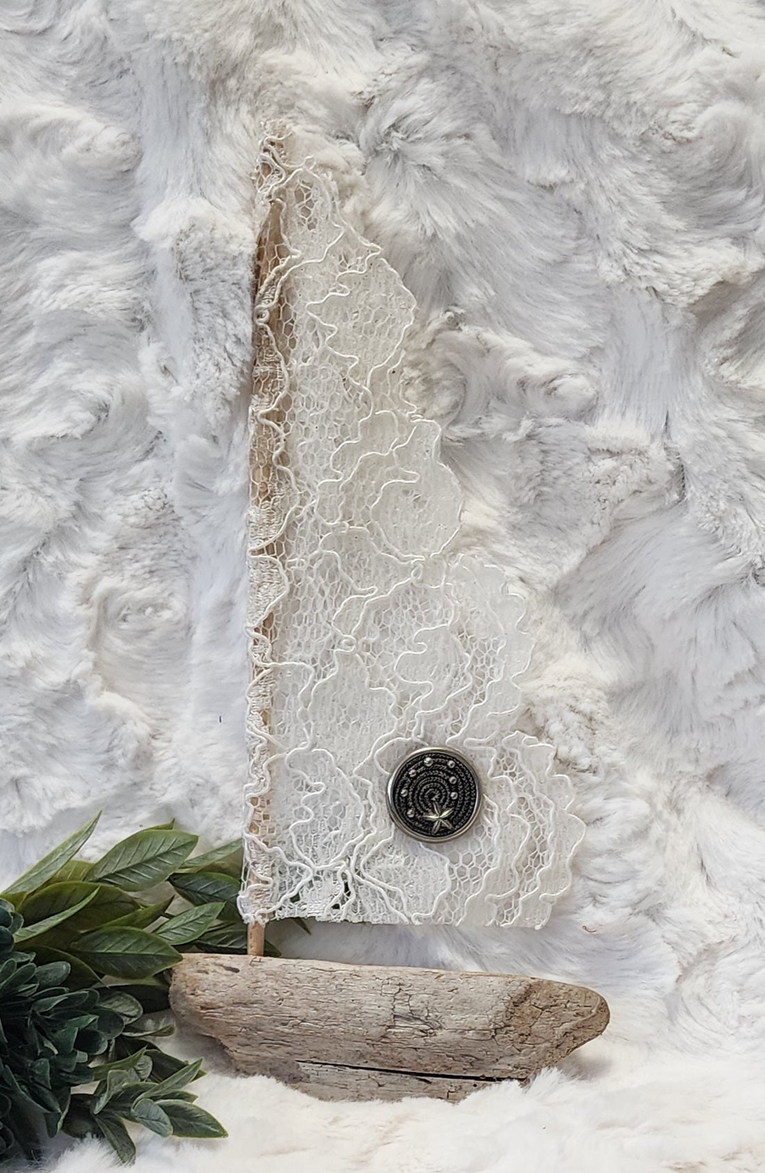Lace Driftwood Sailboat Home Decor