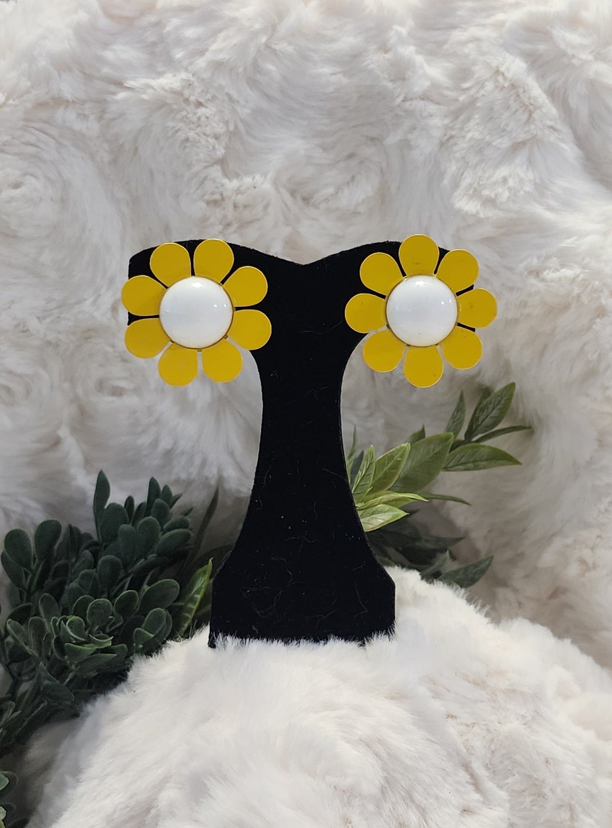 Vintage Yellow Flower Earrings