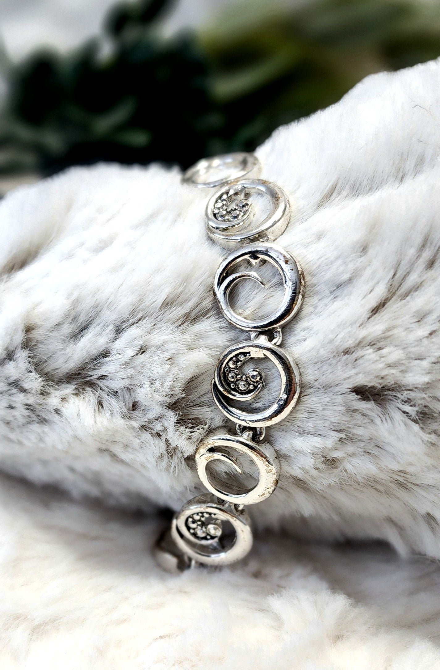 Vintage Silver-Toned Swirl Bracelet