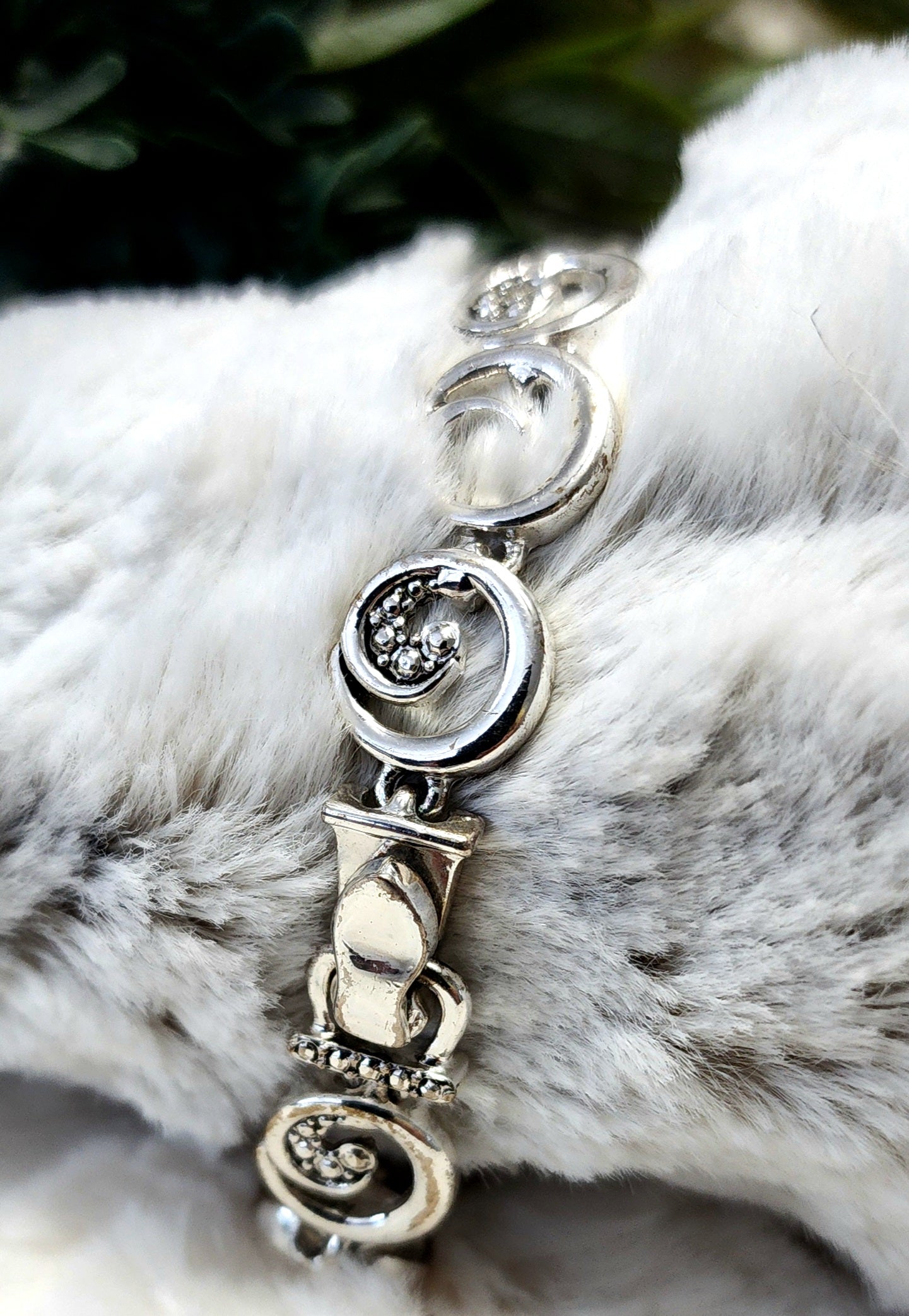 Vintage Silver-Toned Swirl Bracelet